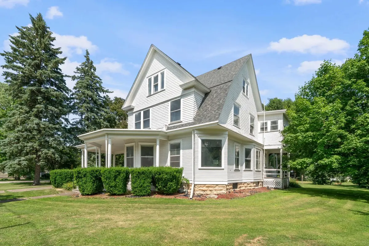 205 S Gage Street, Somonauk, IL 60552 - #1