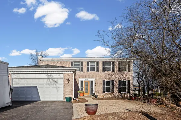 680 Lions Drive, Lake Zurich, IL 60047