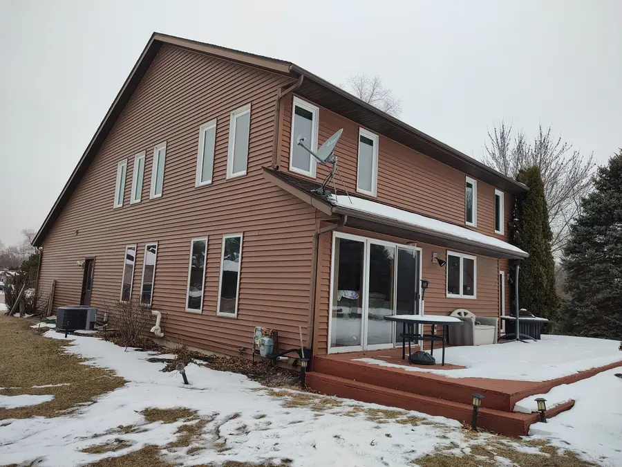 100 SW Thornhill Drive, Poplar Grove, IL 61065 - #3