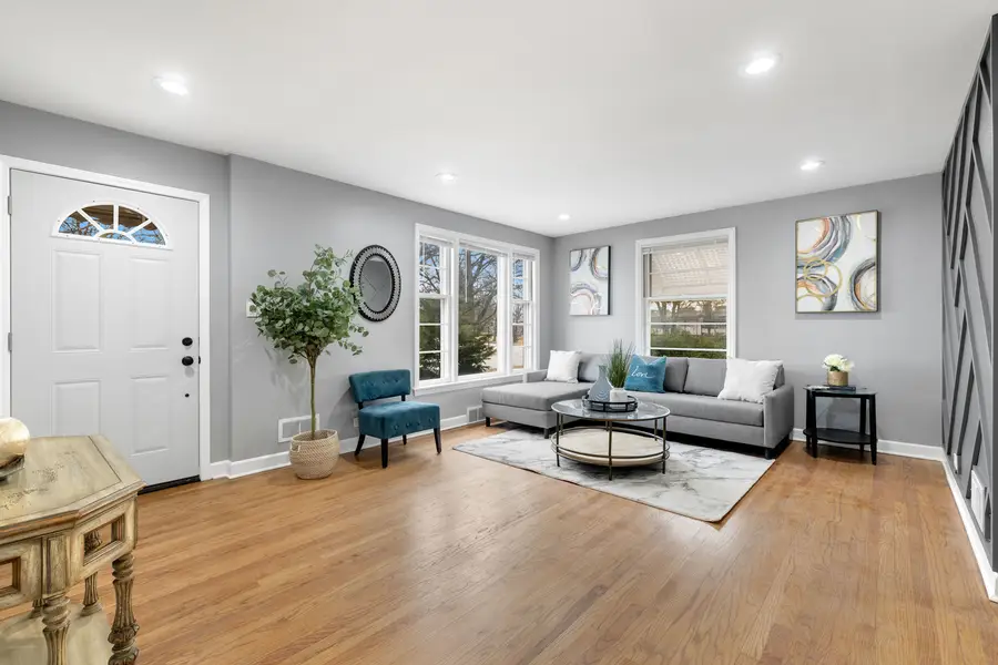 70 N Laverne Avenue, Hillside, IL 60162 - #3