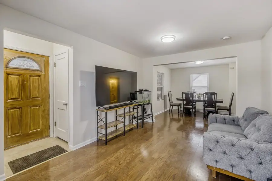 245 Whitehall Avenue, Northlake, IL 60164 - #3