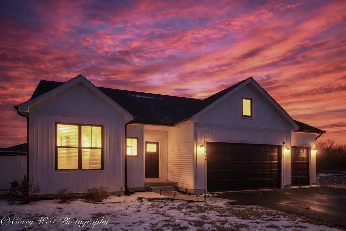 1005 Joel Lane, Genoa, IL 60135 - #1