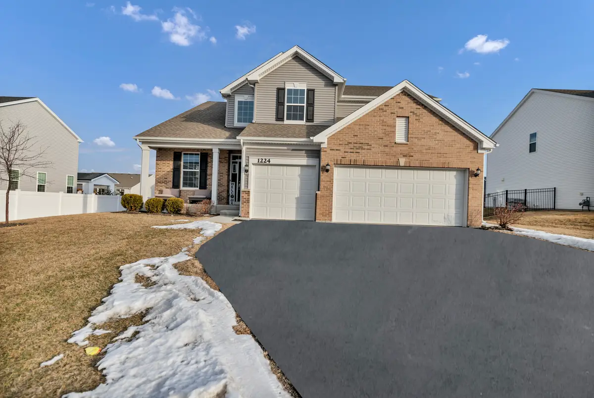 Address Withheld By Seller, Hampshire, IL 60140 - #1