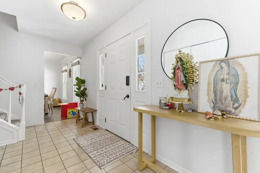 2001 Madison Avenue, Gurnee, IL 60031 - Image #2