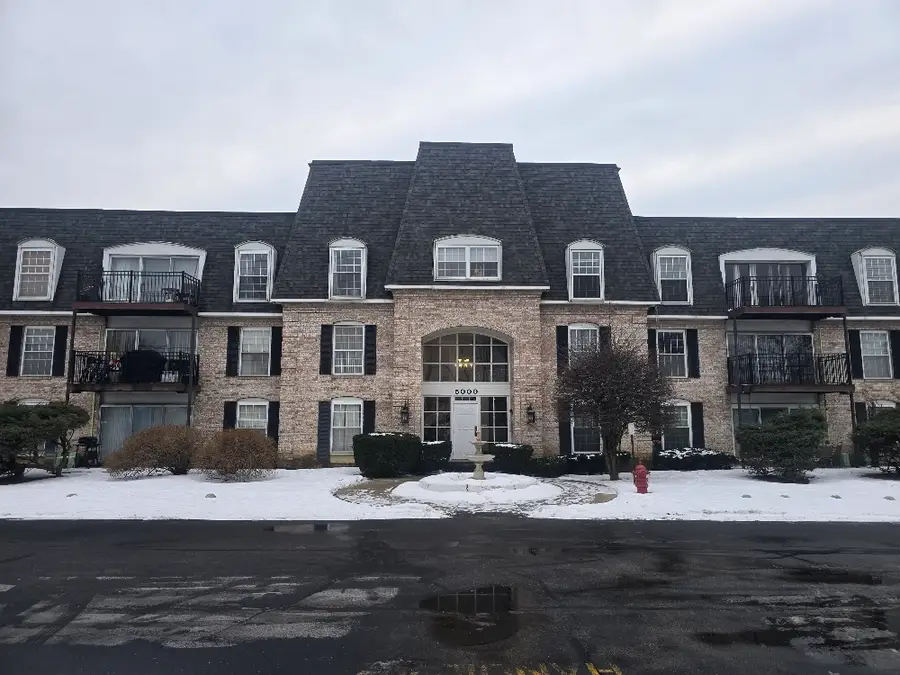 5000 Carriageway Drive #305, Rolling Meadows, IL 60008 - #2
