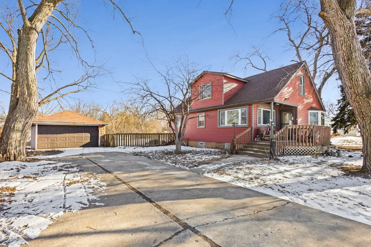 5875 Walnut Avenue, Downers Grove, IL 60516 - Image #1