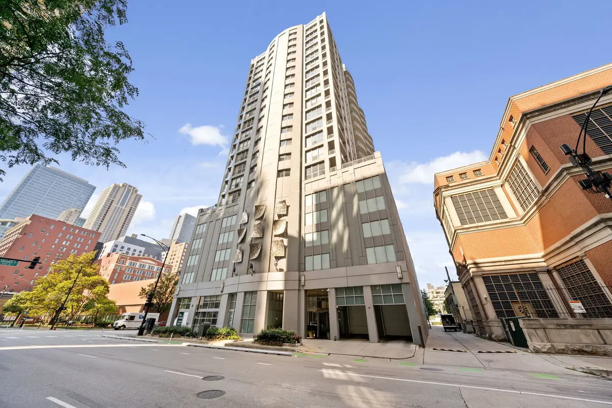 600 N Dearborn Street #809, Chicago, IL 60654 - Image #1
