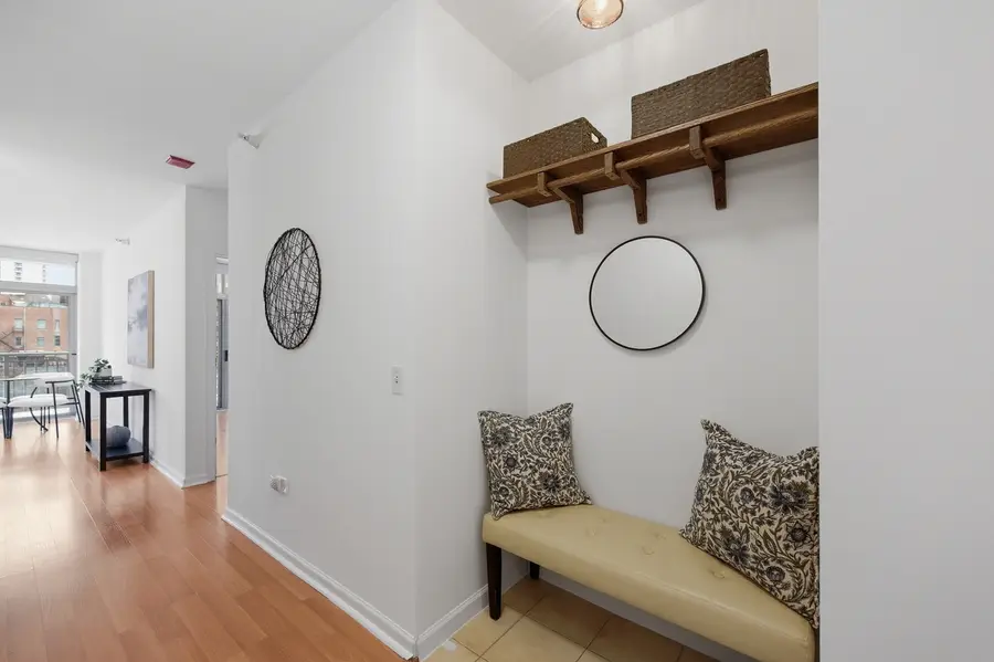 600 N Dearborn Street #809, Chicago, IL 60654 - Image #2