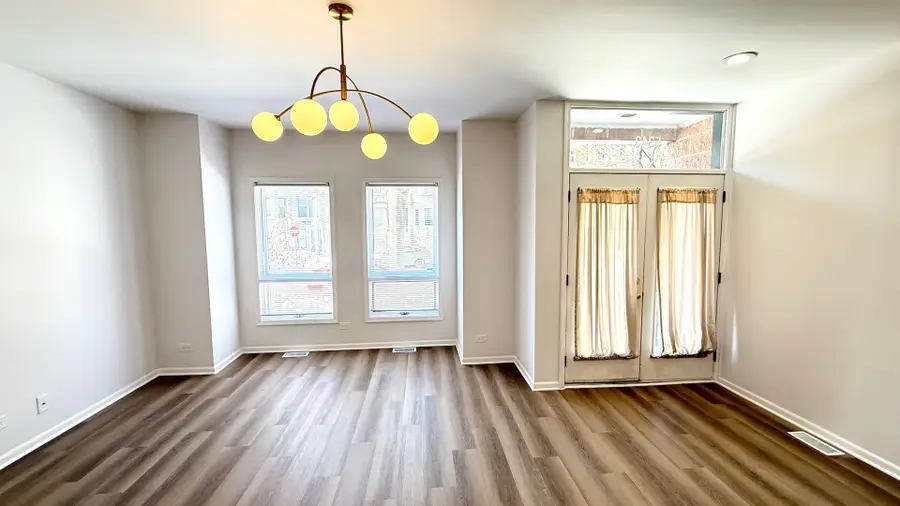 5343 S Drexel Avenue, Chicago, IL 60615 - Image #2