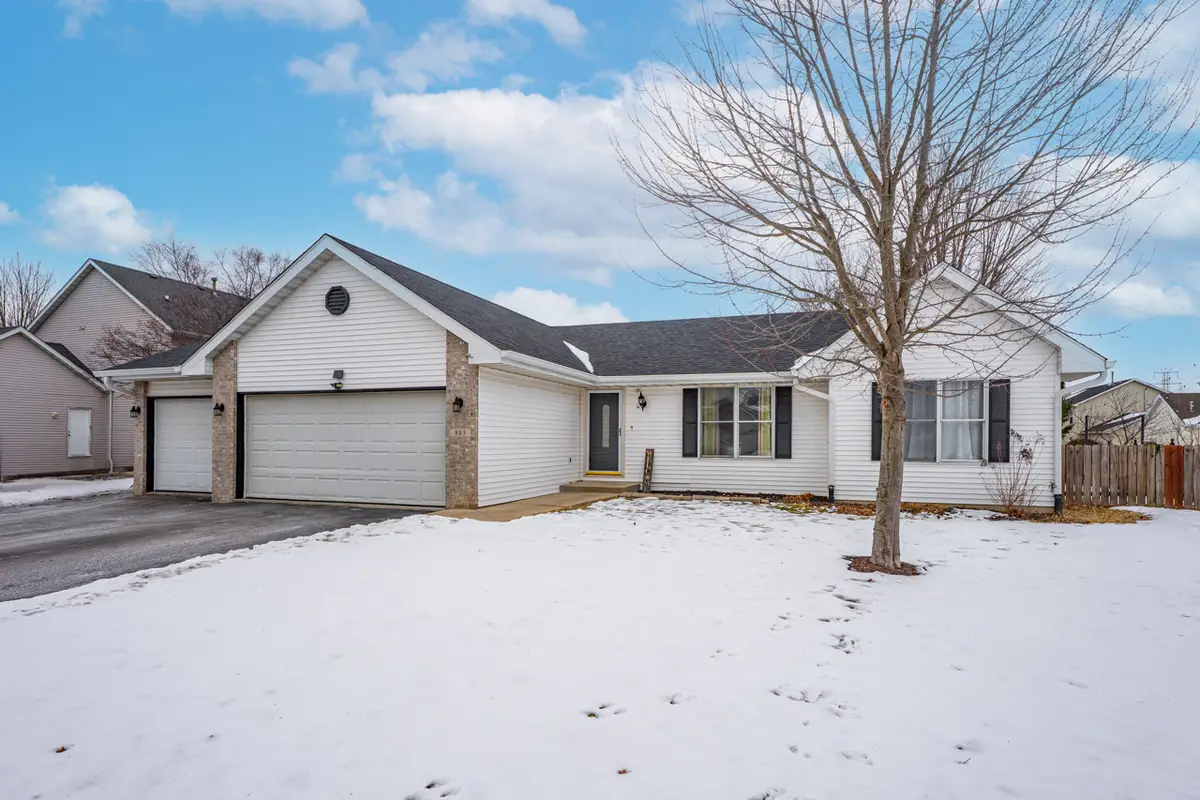 803 Nancys Lane, Belvidere, IL 61008 - #1