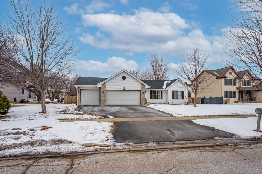 803 Nancys Lane, Belvidere, IL 61008 - #3