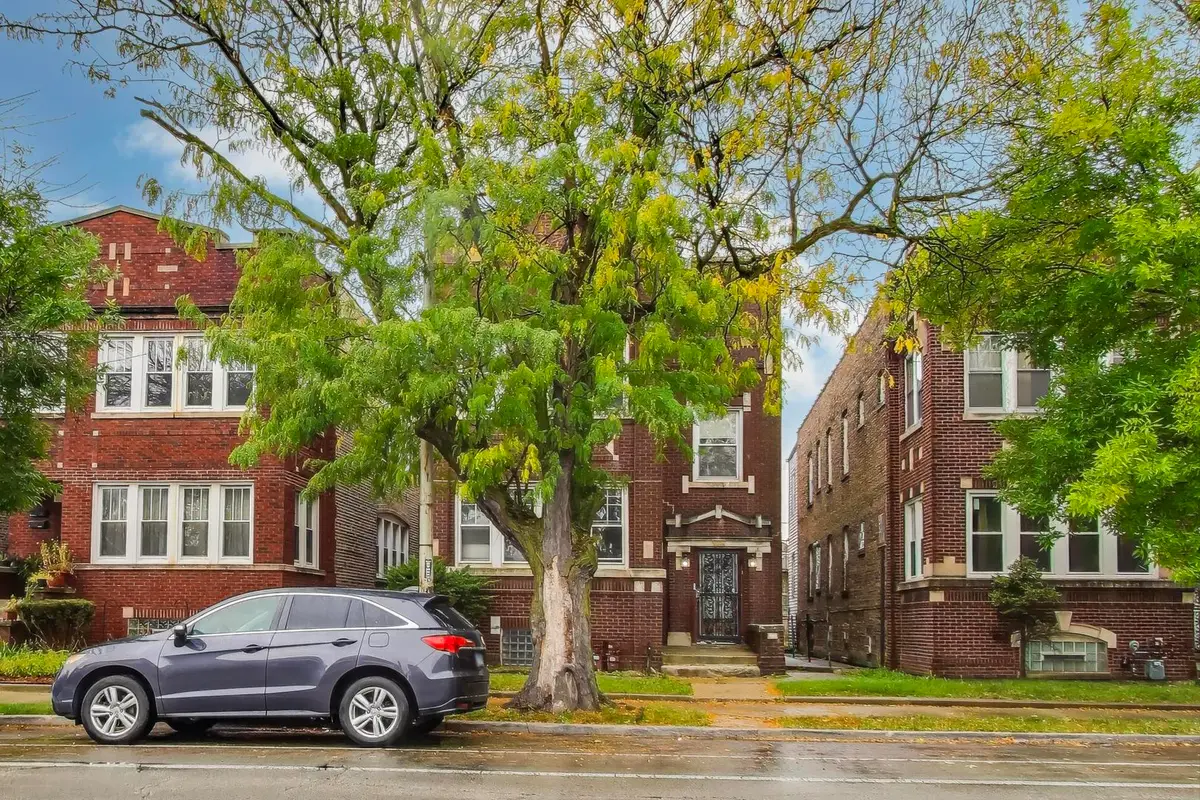 8008 S Loomis Boulevard, Chicago, IL 60620 - Image #1