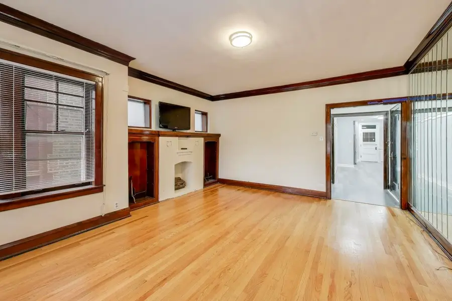 8008 S Loomis Boulevard, Chicago, IL 60620 - Image #3