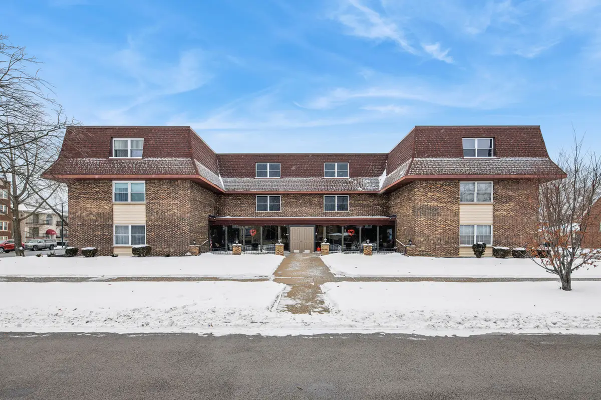 475 Shenstone Road #304, Riverside, IL 60546 - #1
