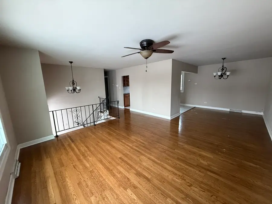 3511 Laurel Lane, Hazel Crest, IL 60429 - #3