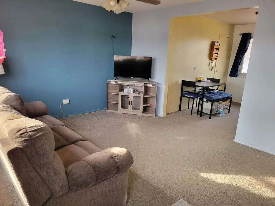 2218 North Hazelwood Avenue, Davenport, IA 52804 - Image #3