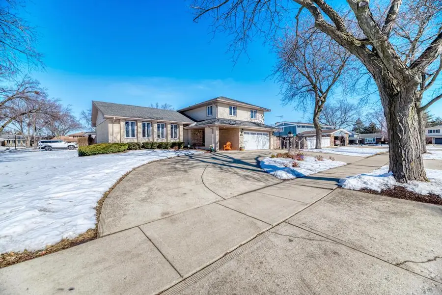 1030 W Kendall Terrace, Addison, IL 60101 - #2
