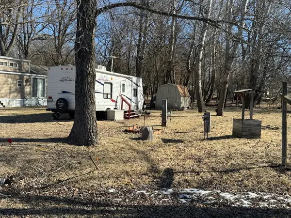 18-29 Woodhaven Lakes, Sublette, IL 61367