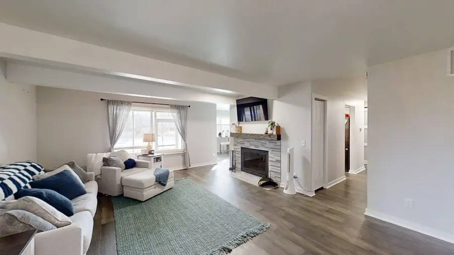 2134 Harbortown Circle #2134, Champaign, IL 61821 - #3