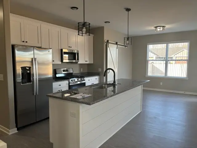 615 Anjali Court, Sycamore, IL 60178 - #2