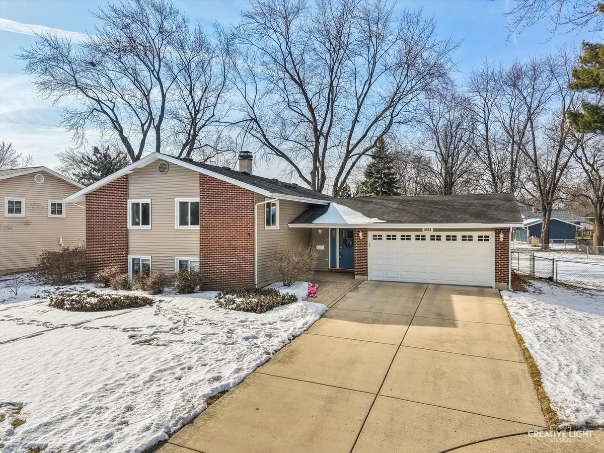 6828 Kincaid Court, Woodridge, IL 60517 - #1