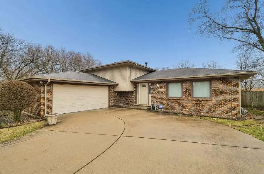 4921 Lakeshore Drive, Richton Park, IL 60471 - #2