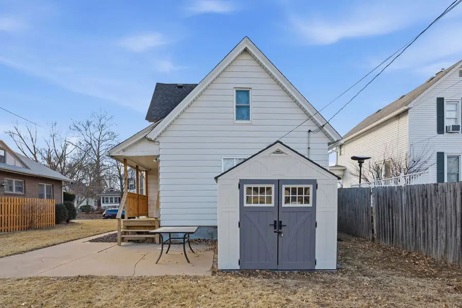 2627 Fair Avenue, Davenport, IA 52803 - Image #2