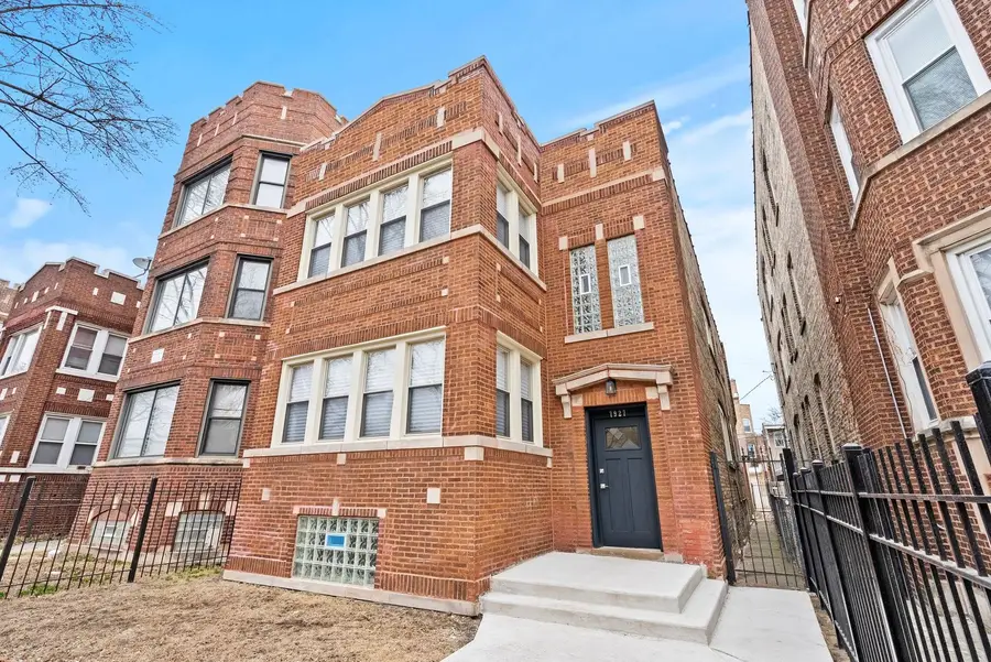 7927 S Vernon Avenue, Chicago, IL 60619 - #2
