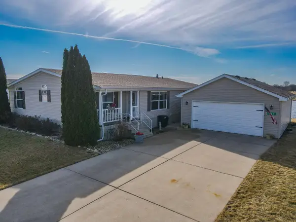 698 Princewood, Manteno, IL 60950