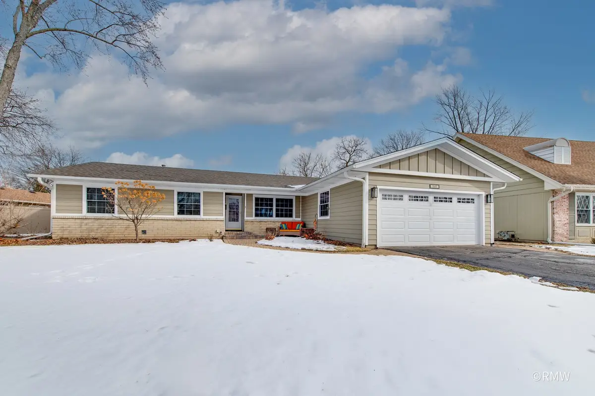 1149 Carlisle Avenue, Elk Grove Village, IL 60007 - #1