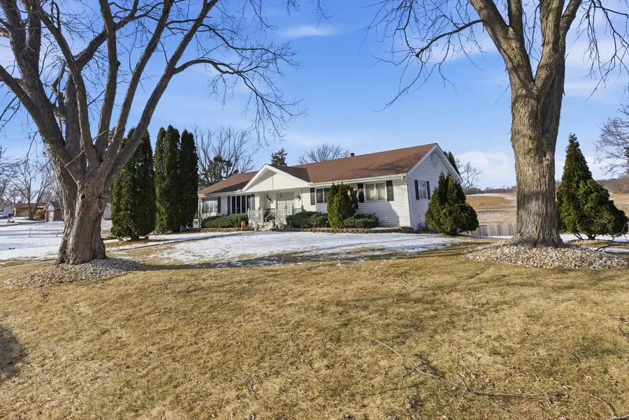 360 Knoll Road, Belvidere, IL 61008 - #3