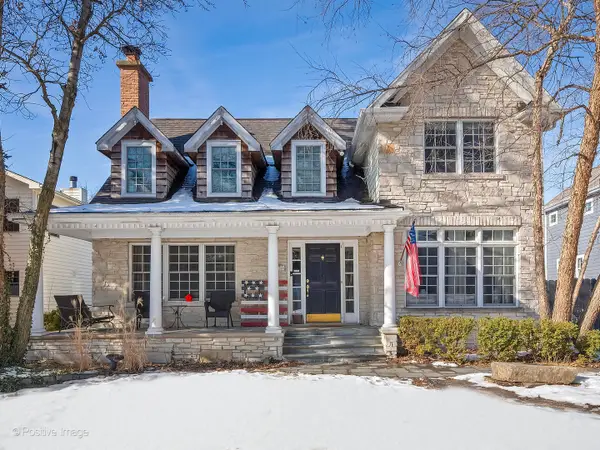 254 Coe Road, Clarendon Hills, IL 60514