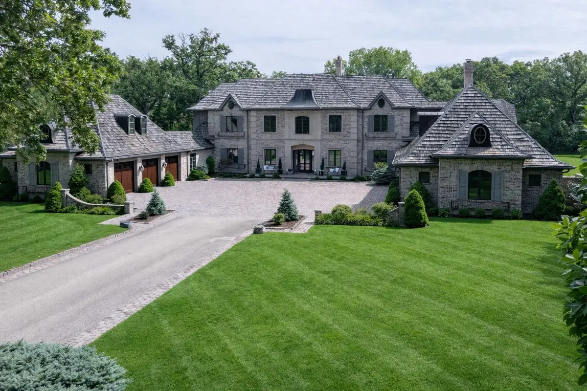24 Bridlewood Road, Northbrook, IL 60062 - Image #1