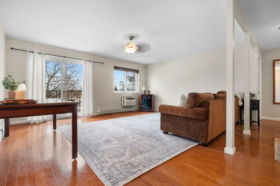 1001 N Mill Street #302, Naperville, IL 60563 - Image #2