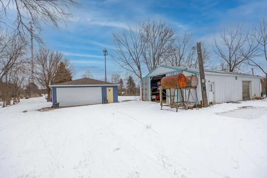 25575 N Fairfield Road, Hawthorn Woods, IL 60047 - Image #3