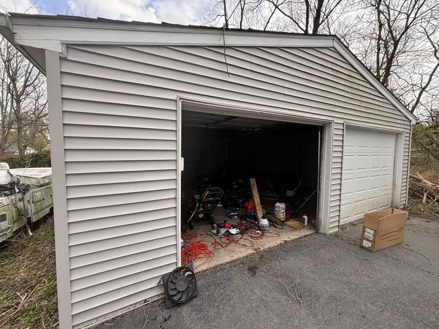 Address Withheld By Seller, Markham, IL 60428 - #3