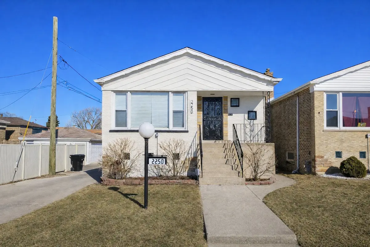 2250 E 92nd Place, Chicago, IL 60617 - Image #1