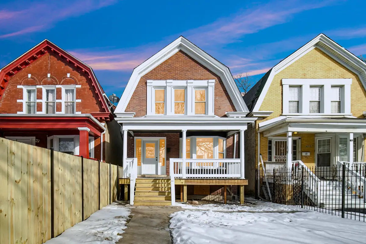 4216 W West End Avenue, Chicago, IL 60624 - Image #1