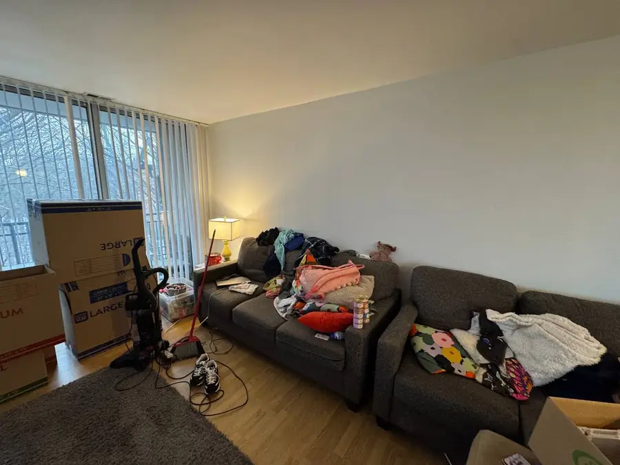 5820 Oakwood Drive #5L, Lisle, IL 60532 - Image #3