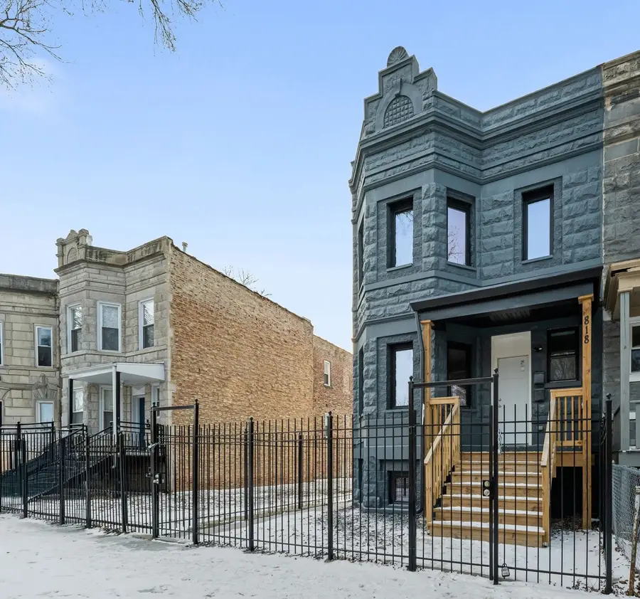 818 S Karlov Avenue, Chicago, IL 60624 - Image #2