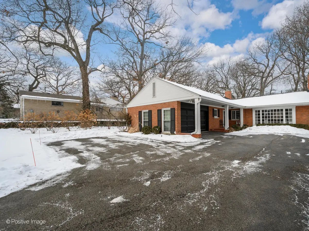 2775 Sheridan Road, Evanston, IL 60201 - #1