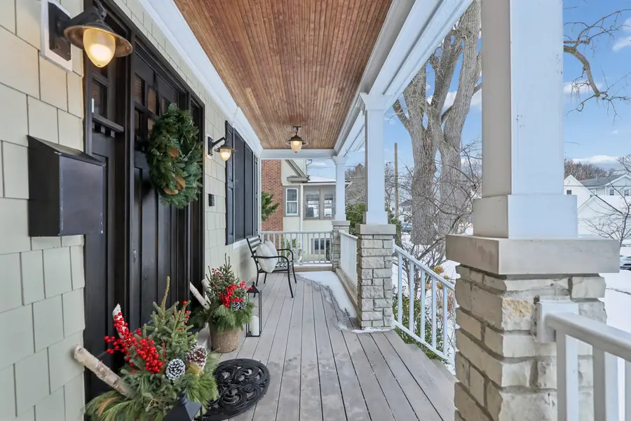 1521 Gregory Avenue, Wilmette, IL 60091 - #3