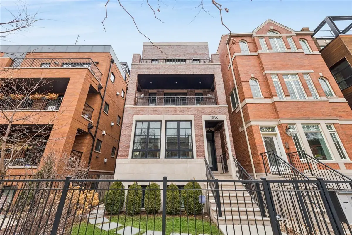 1038 W Altgeld Street #3, Chicago, IL 60614 - #1