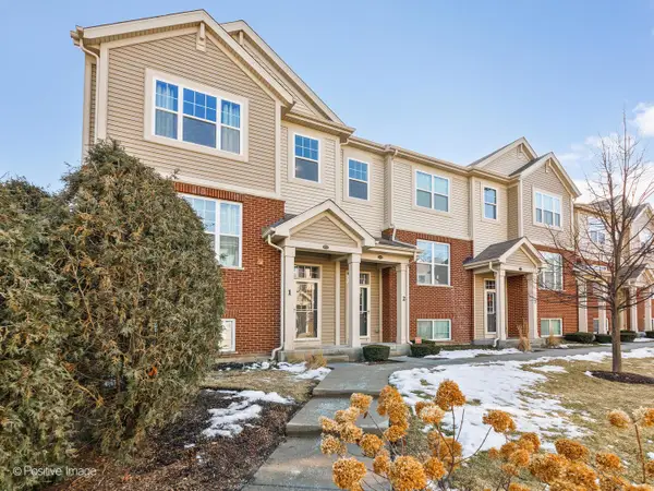 108 S Dee Road #1, Park Ridge, IL 60068
