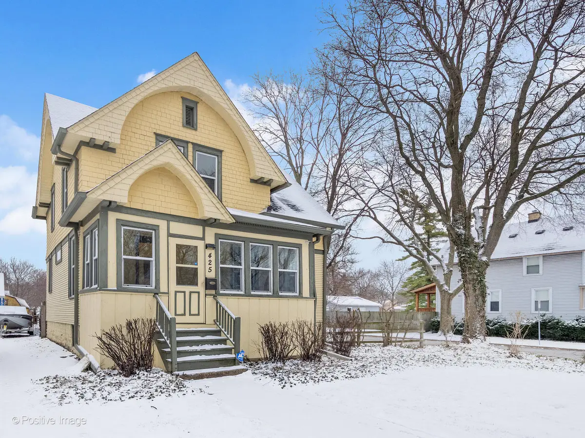 425 Joliet Street, West Chicago, IL 60185 - #1