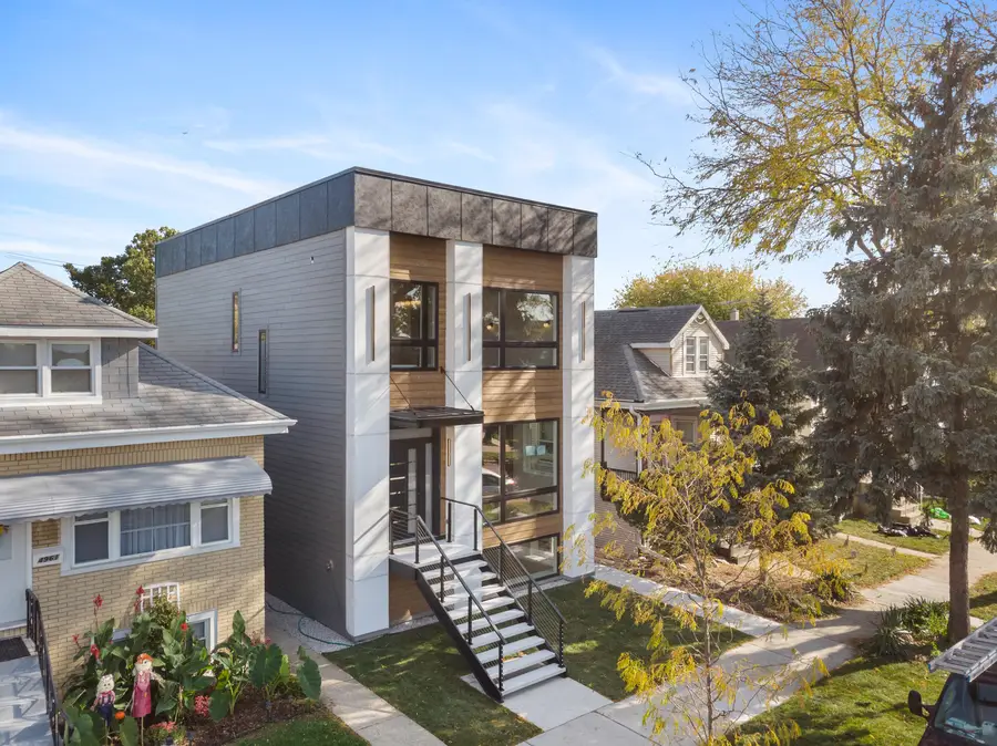 4959 N Merrimac Avenue, Chicago, IL 60630 - #3