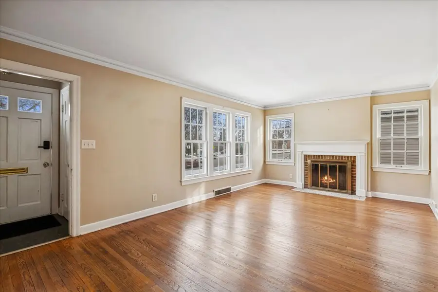 78 S Edison Avenue, Elgin, IL 60123 - #2