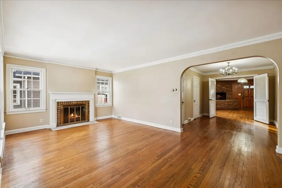 78 S Edison Avenue, Elgin, IL 60123 - #3