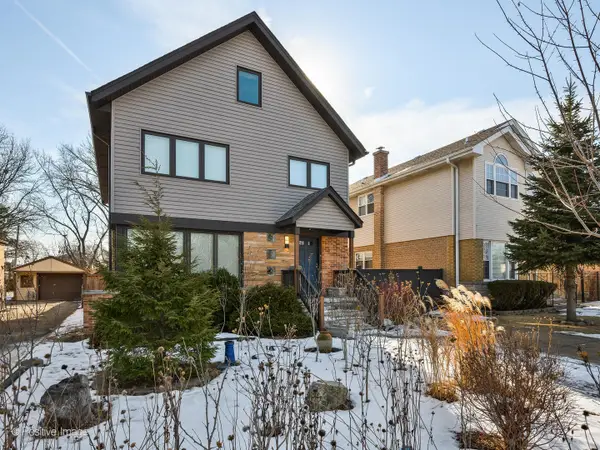 5881 N Central Avenue, Chicago, IL 60646