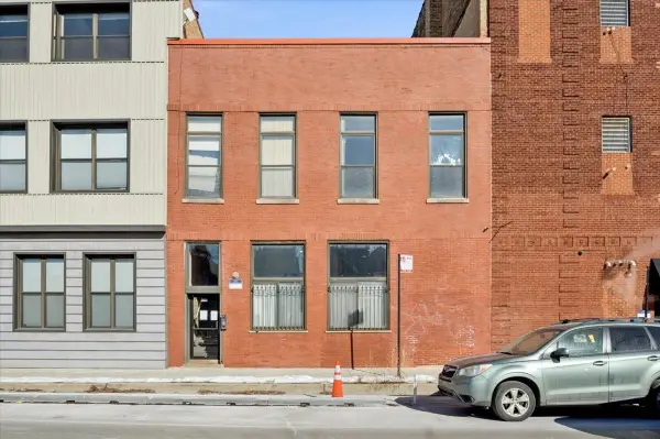 1344 W Augusta Boulevard #1, Chicago, IL 60642